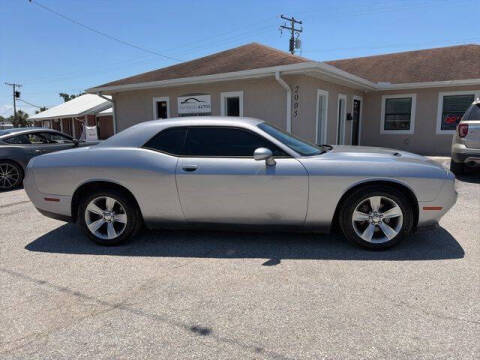 2017 Dodge Challenger SXT
