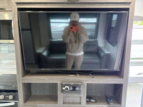 2021 Winnebago Voyage
