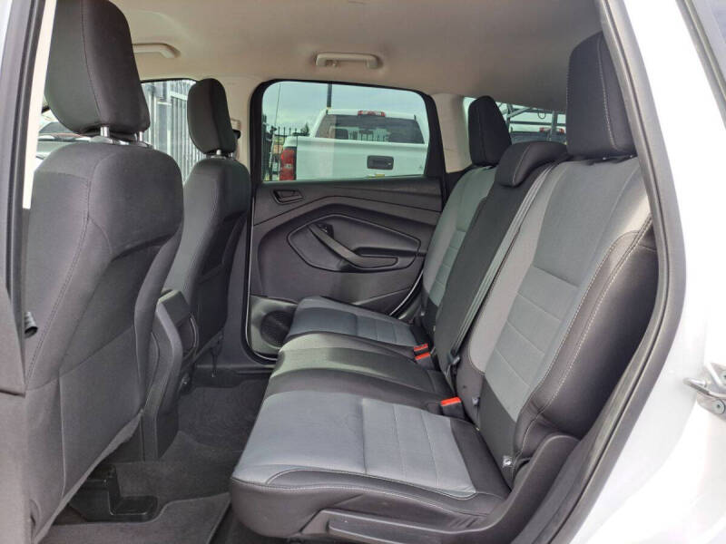 2019 Ford Escape S