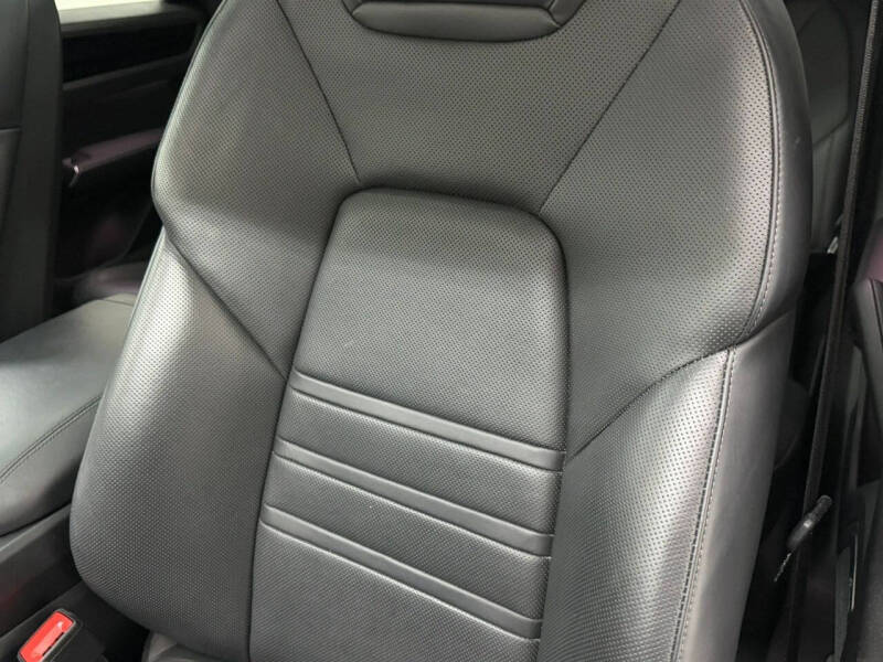 2020 Porsche Cayenne Coupe