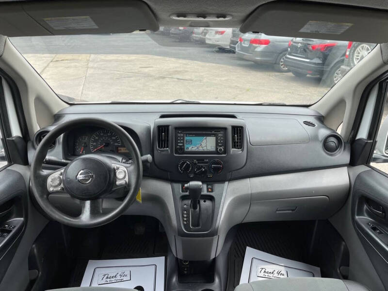 2015 Nissan NV200 SV