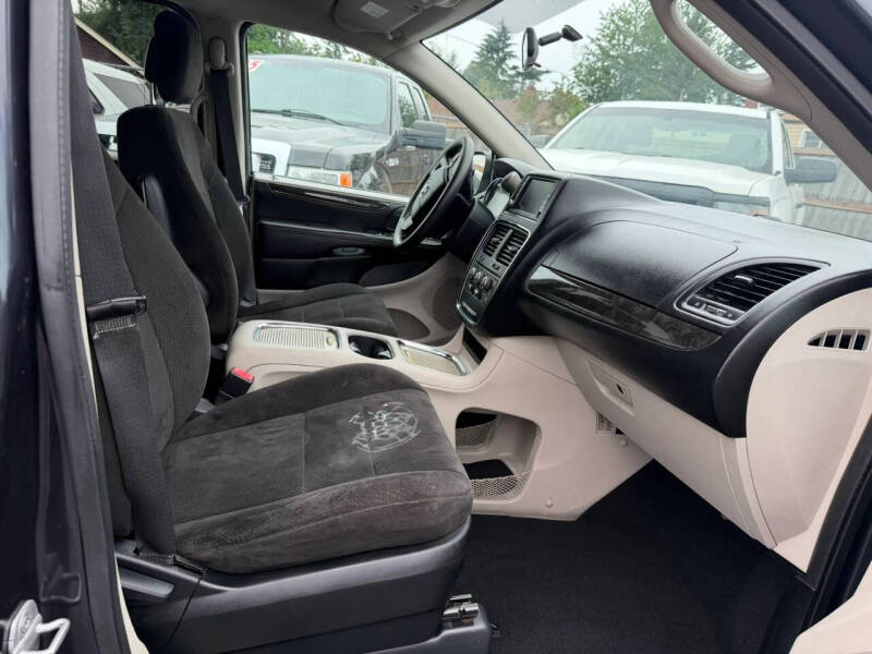 2013 Dodge Grand Caravan SXT