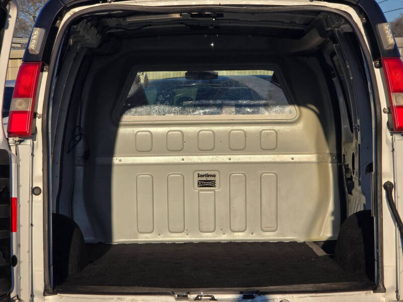 2016 Chevrolet Express 2500