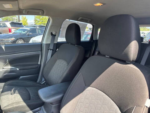 2020 Mitsubishi Outlander Sport