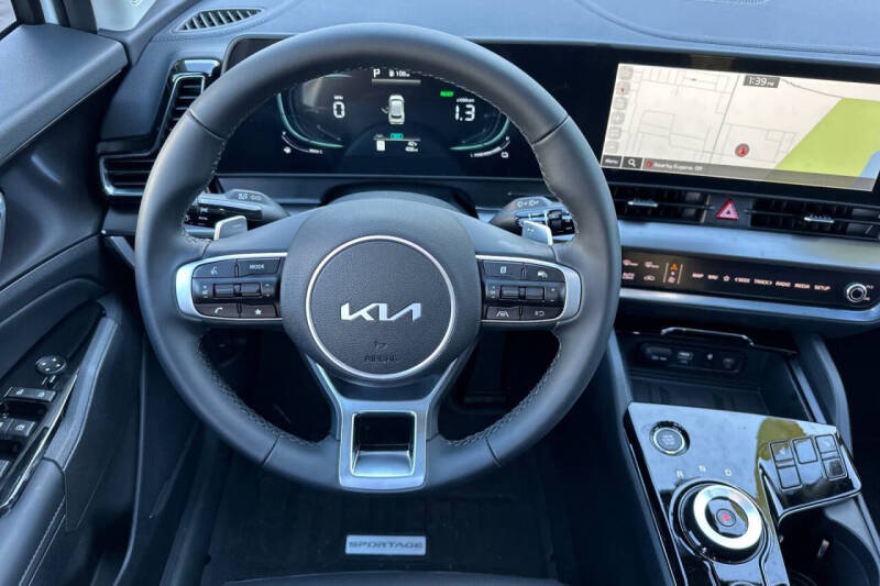 2025 Kia Sportage Hybrid EX