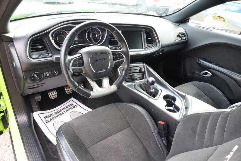 2015 Dodge Challenger SRT 392