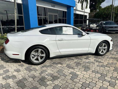 2023 Ford Mustang EcoBoost