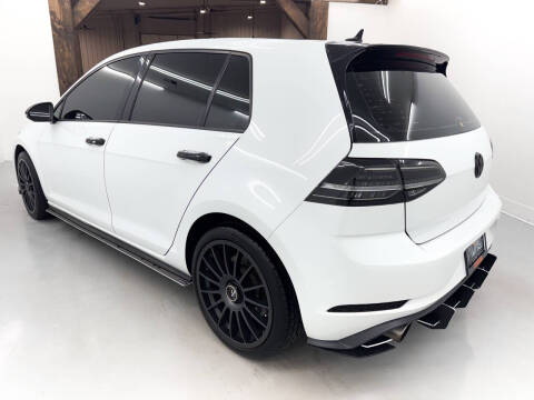 2019 Volkswagen Golf GTI SE