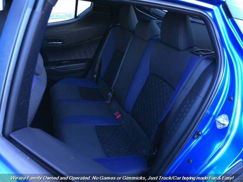 2020 Toyota C-HR XLE