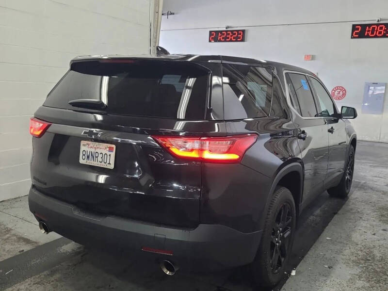 2021 Chevrolet Traverse LS