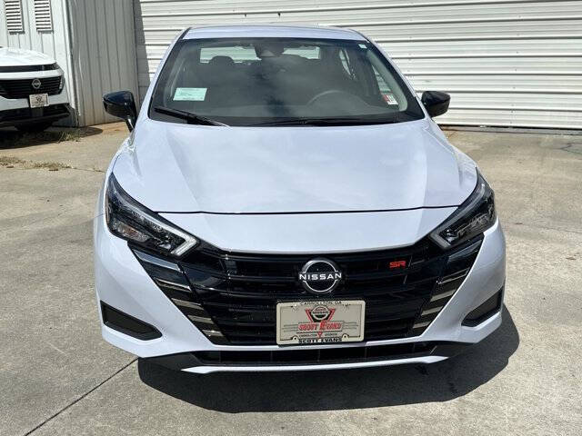 2025 Nissan Versa SR