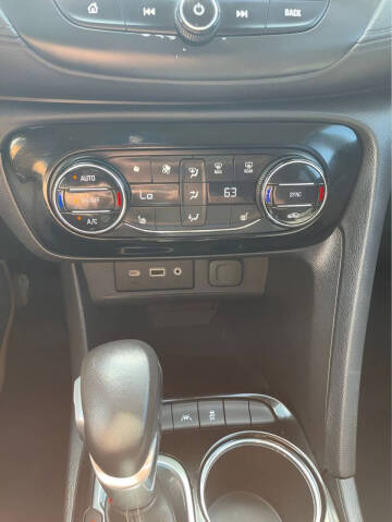 2022 Buick Encore GX Select
