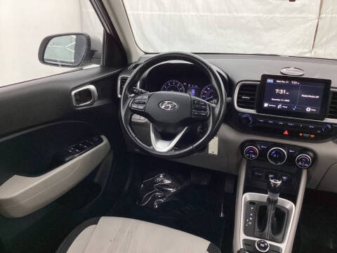 2020 Hyundai Venue SEL