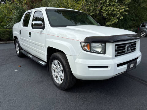 2008 Honda Ridgeline for sale at Urbin Auto Sales in Garfield NJ