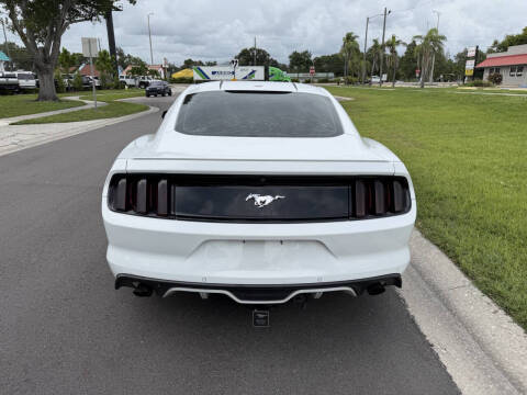 2015 Ford Mustang EcoBoost Premium