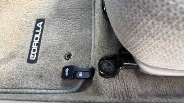 2002 Toyota Corolla S