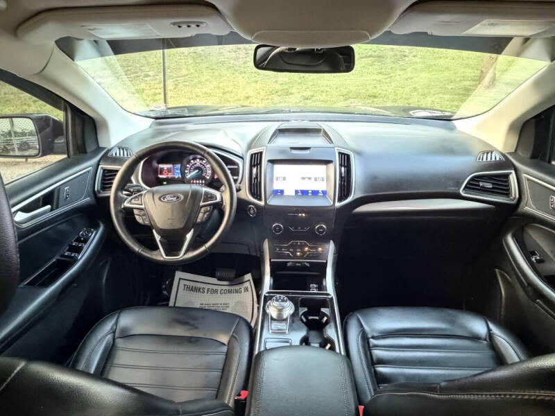 2020 Ford Edge SEL
