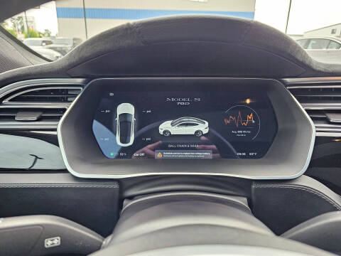 2015 Tesla Model S 70D