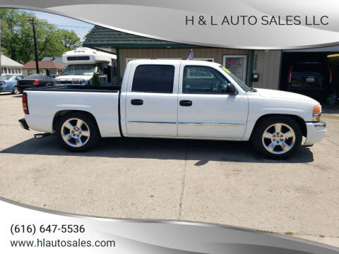 2006 GMC Sierra 1500 for sale at H & L AUTO SALES LLC in Wyoming MI