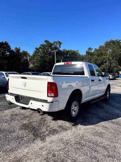 2023 Ram 1500 Classic for sale at GRACELAND AUTO LLC in Thonotosassa, FL