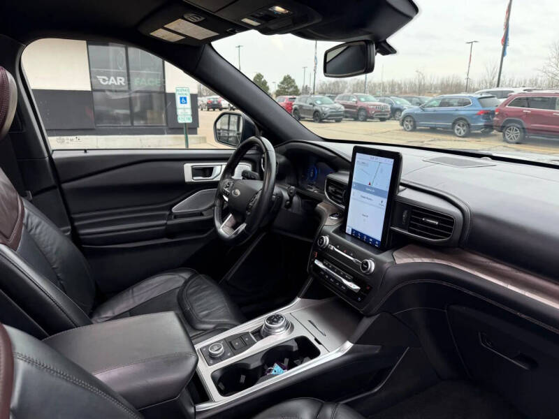 2020 Ford Explorer Platinum