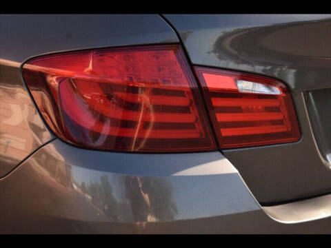 2012 BMW 5 Series 528i
