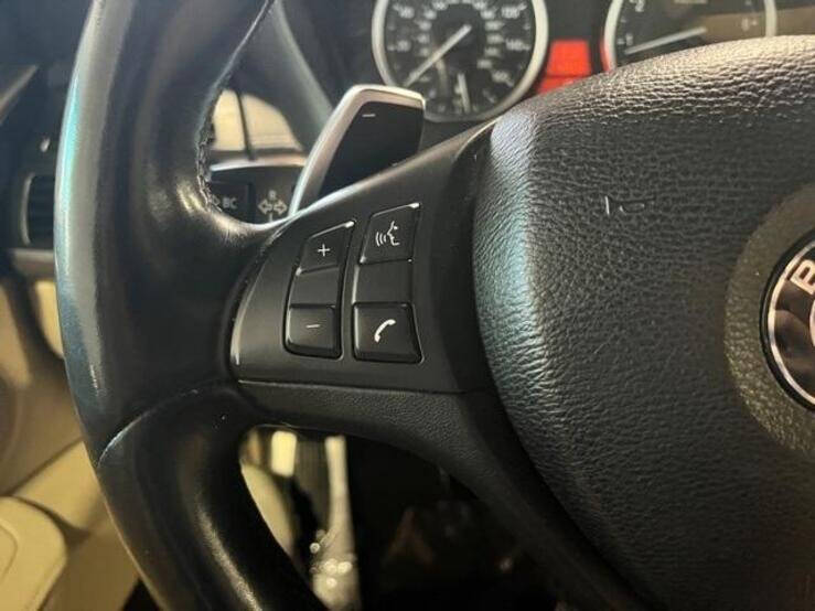 2013 BMW X6 xDrive50i