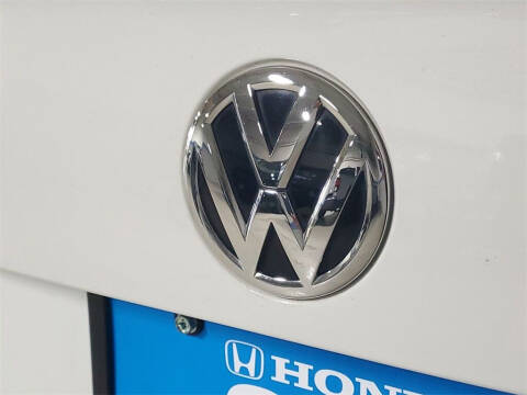 2019 Volkswagen Jetta R-Line