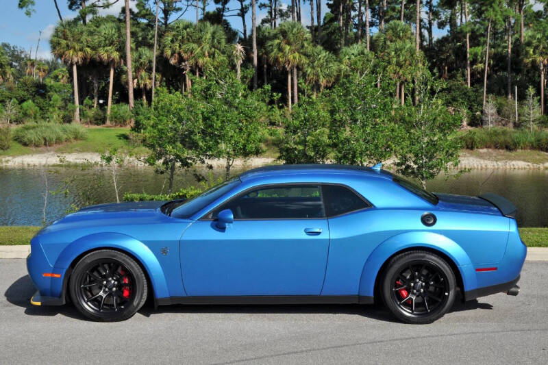 2023 Dodge Challenger SRT photo 13