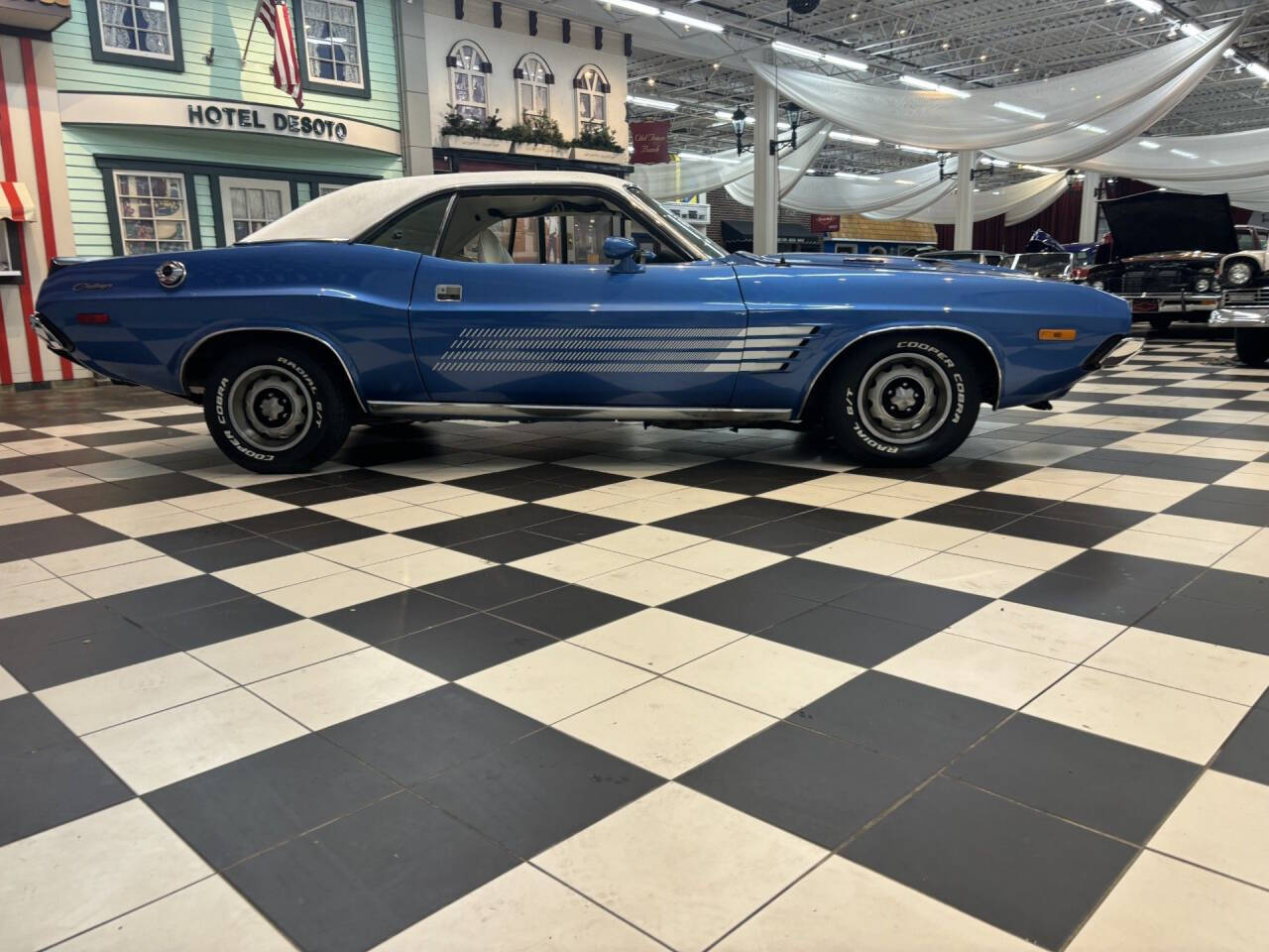 1973 Dodge Challenger 11
