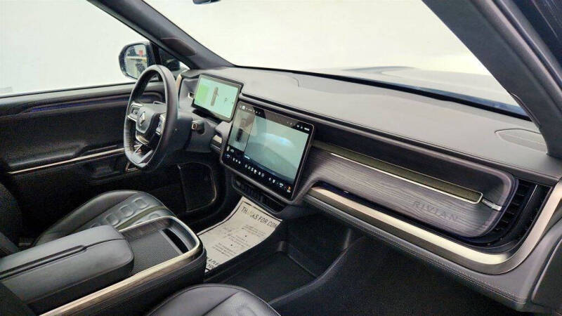 2023 Rivian R1S Launch Edition