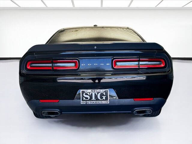2018 Dodge Challenger SXT