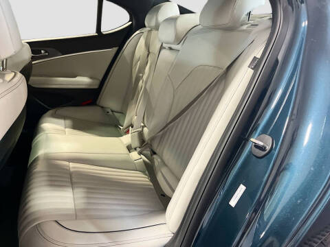 2025 Genesis G70