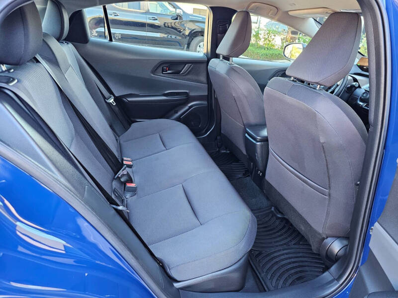 2023 Toyota Prius LE