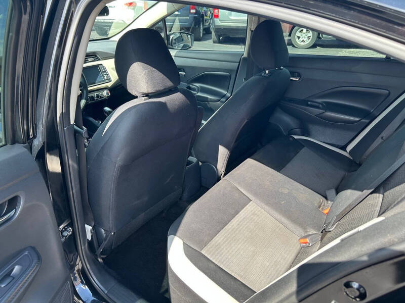 2020 Nissan Versa SV