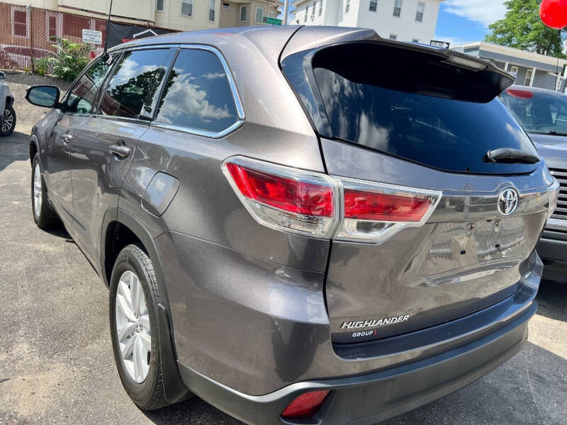 2016 Toyota Highlander LE Plus