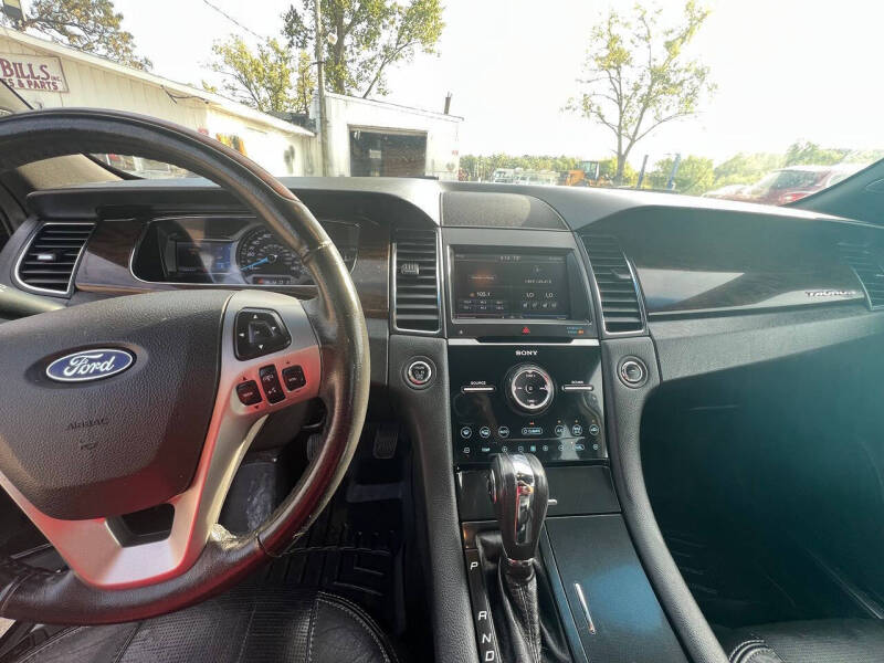 2013 Ford Taurus Limited