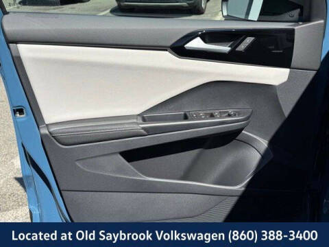 2025 Volkswagen Taos S 4Motion