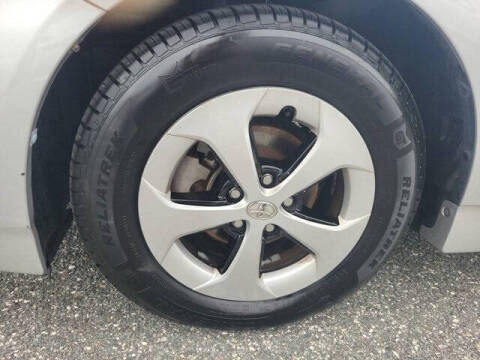 2014 Toyota Prius Three