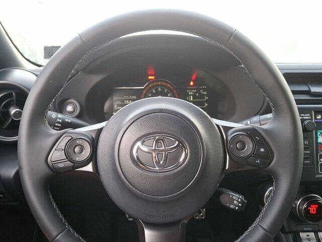 2025 Toyota GR86 Premium