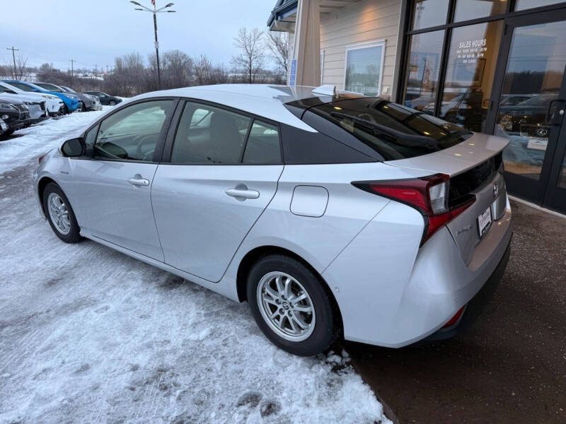 2021 Toyota Prius LE