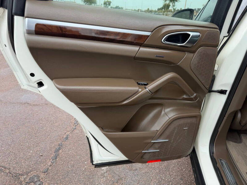 2012 Porsche Cayenne Turbo