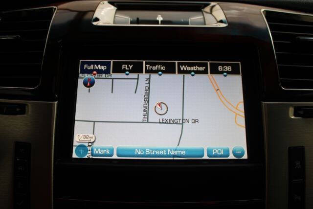 2011 Cadillac Escalade Platinum Edition