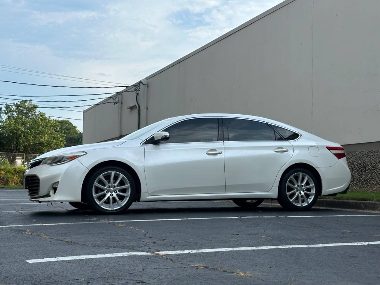 2015 Toyota Avalon for sale at Prompt Luxury Cars LLC in Austell, GA