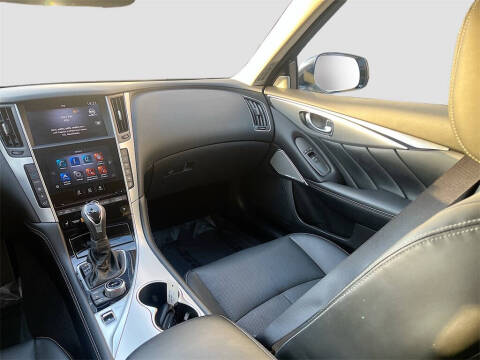 2024 Infiniti Q50 Luxe