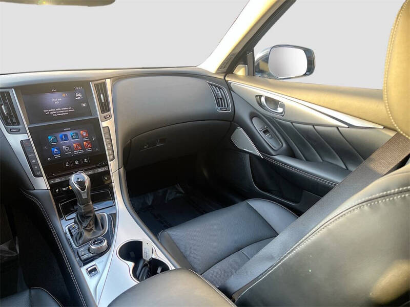 2024 Infiniti Q50 Luxe