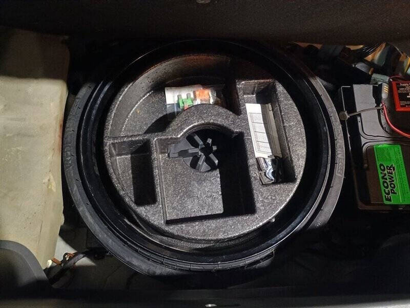 2005 Mercedes-Benz SL-Class 30