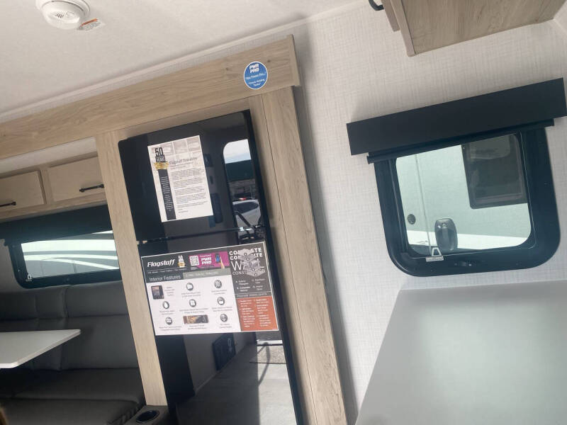 2025 Flagstaff E-PRO 20FK