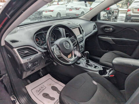 2020 Jeep Cherokee Upland