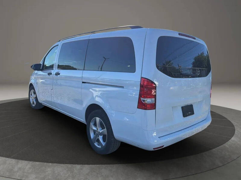 2017 Mercedes-Benz Metris